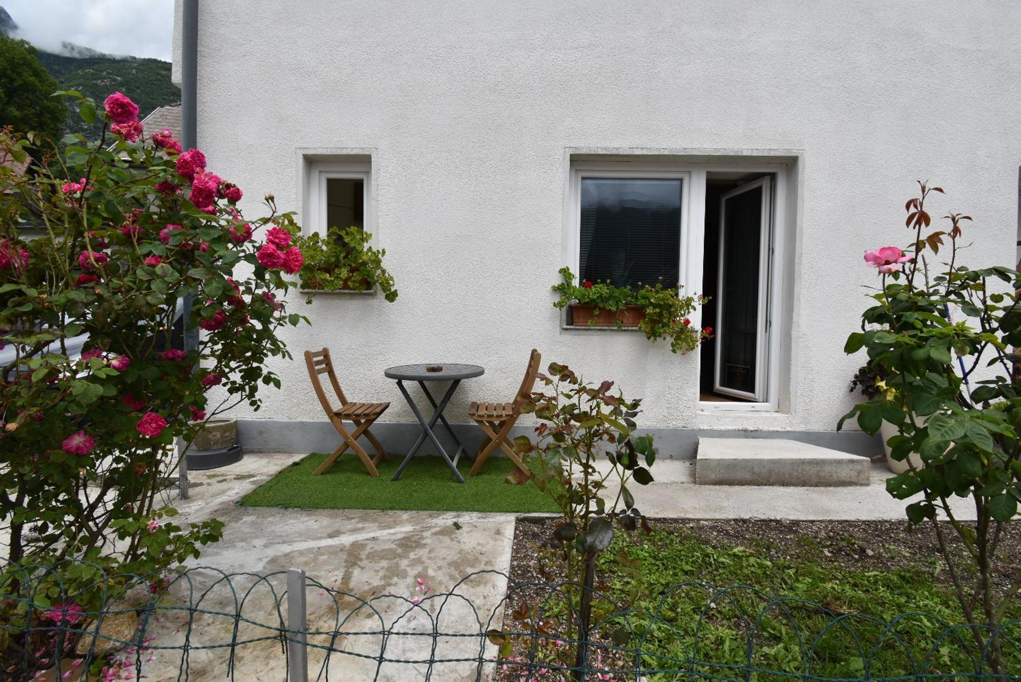 Apartments Free Alps, Massage & Wine ボヴェツ エクステリア 写真